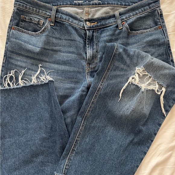 Old Navy Boyfriend Loose Jeans - Picture 1 of 3